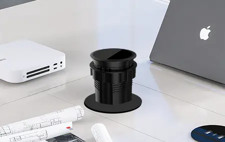 Височината на работния плот е подходяща Височината на работния плот е подходяща