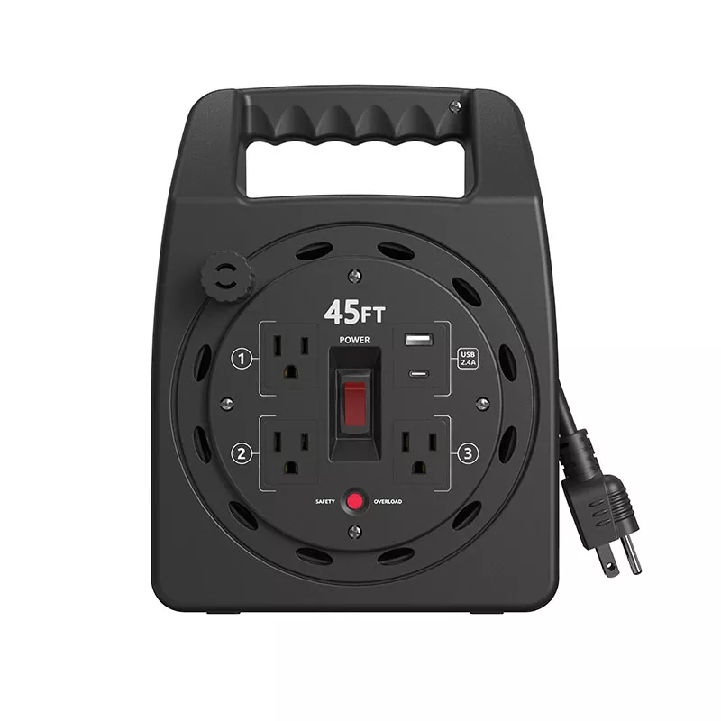 3 изхода Usb2.4a пластмасова макара за кабел 45 фута със защита от претоварване 3 изхода Usb2.4a пластмасова макара за кабел 45 фута със защита от претоварване